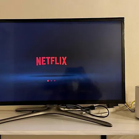 Cozy Ocean Blue Condo 43In Tv & Netflix